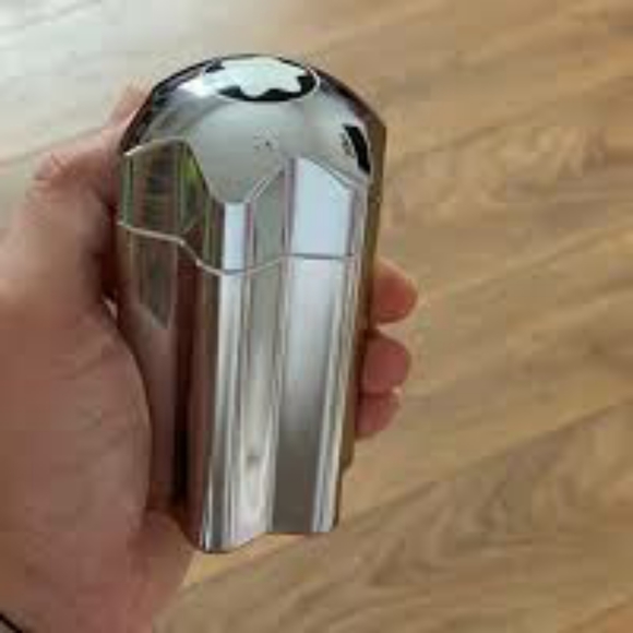 Mont Blanc Emblem Intense half full 50% - Picture 2 of 2